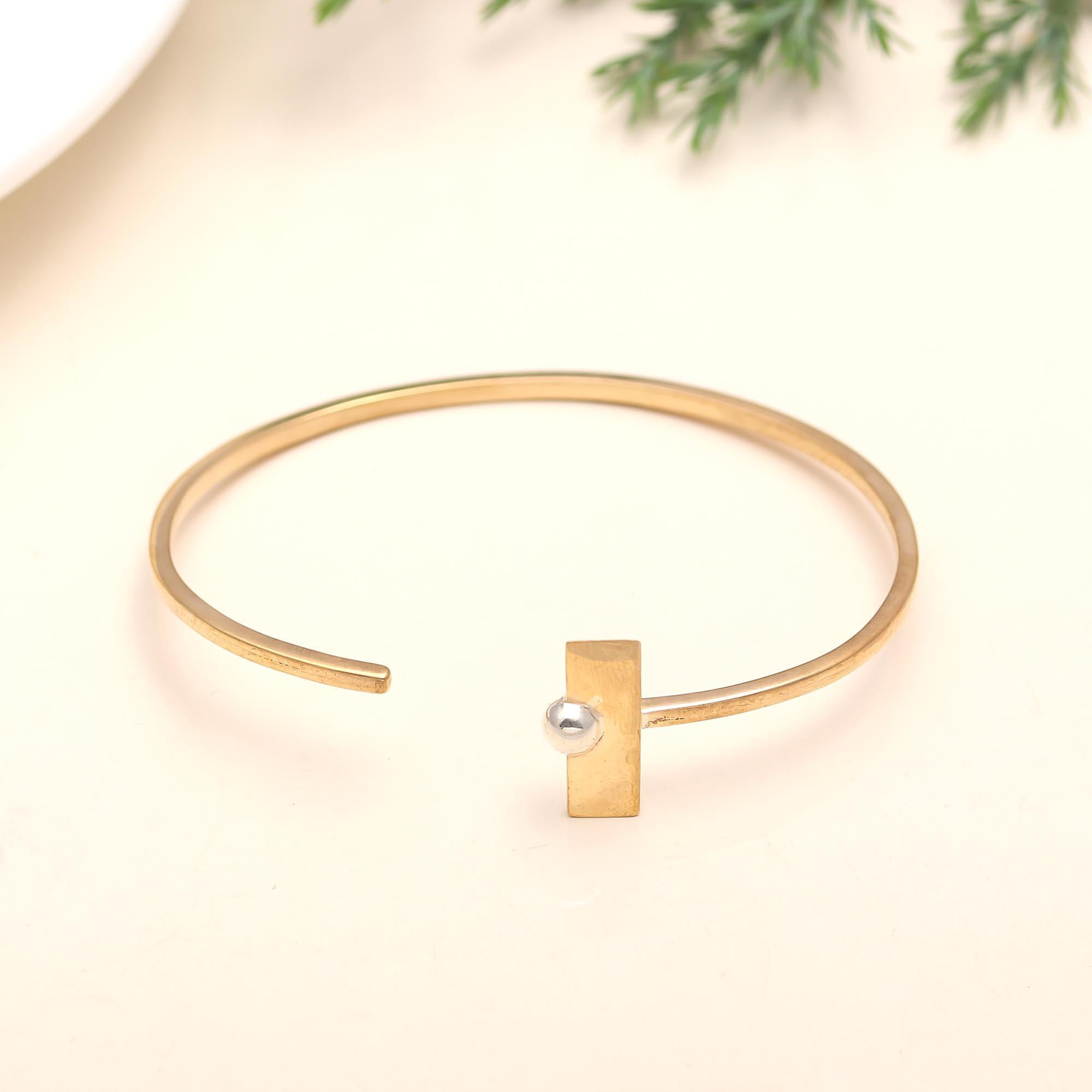 The Architectural Balance: Mixed Metal Gold Cuff