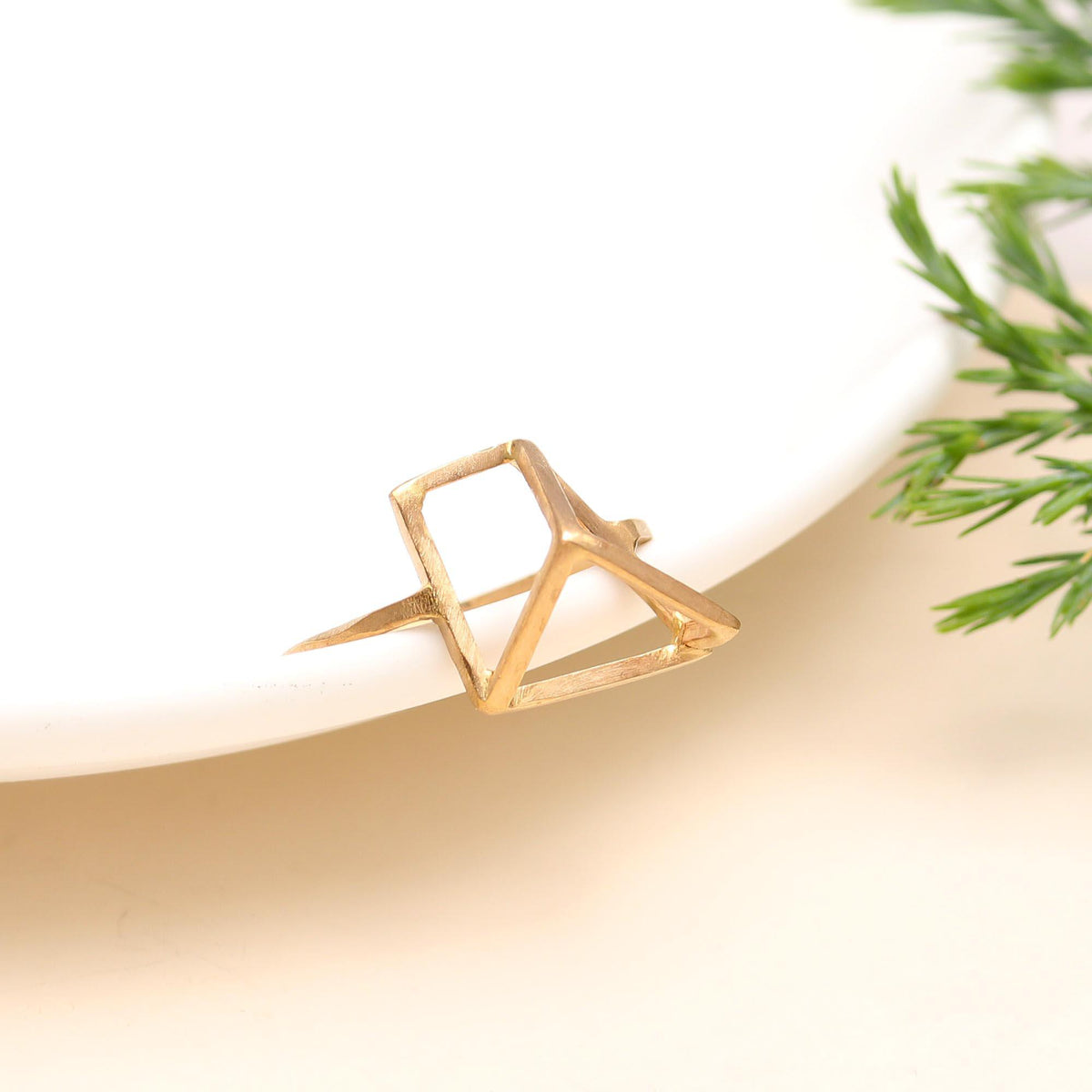 The Geometric Pyramid: 3D Triangle Wireframe Ring