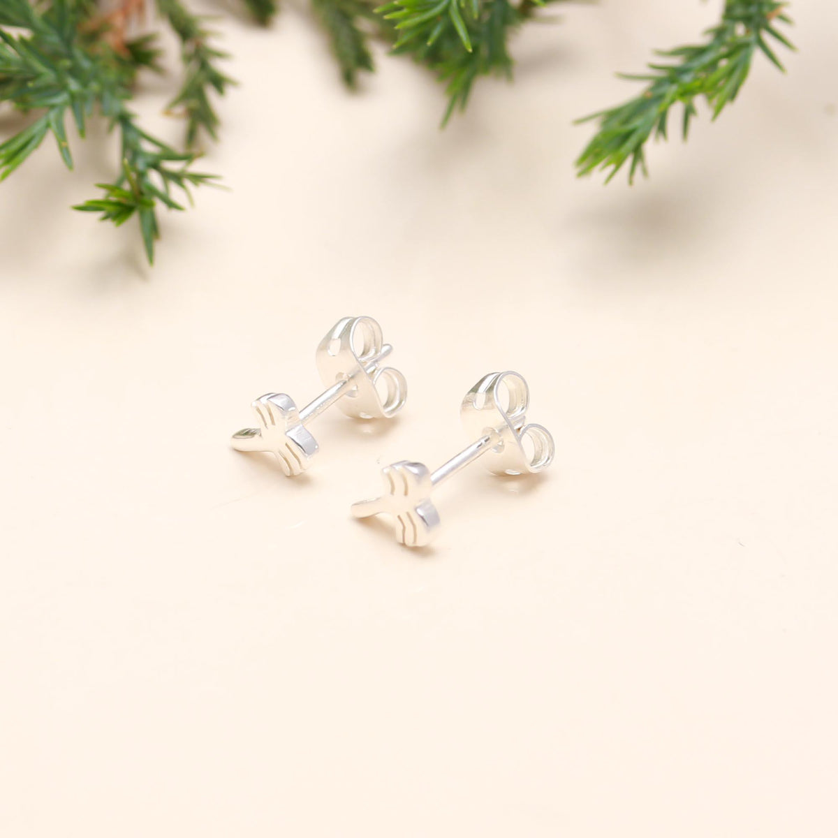 925 Sterling Silver Palm Tree Stud Earrings