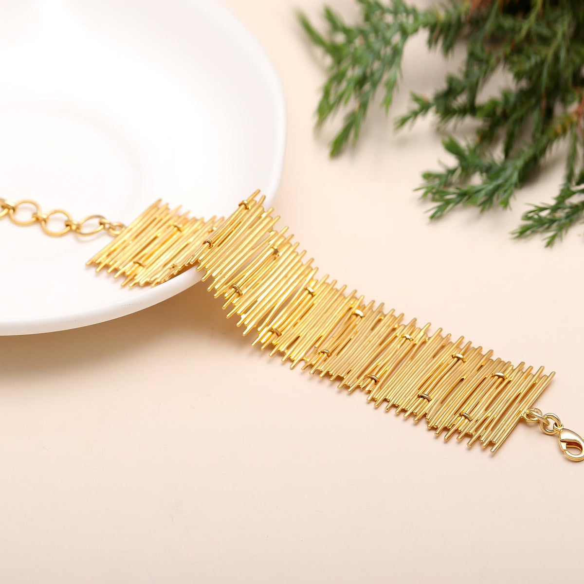 The Golden Palisade: Gold Stick Link Bracelet