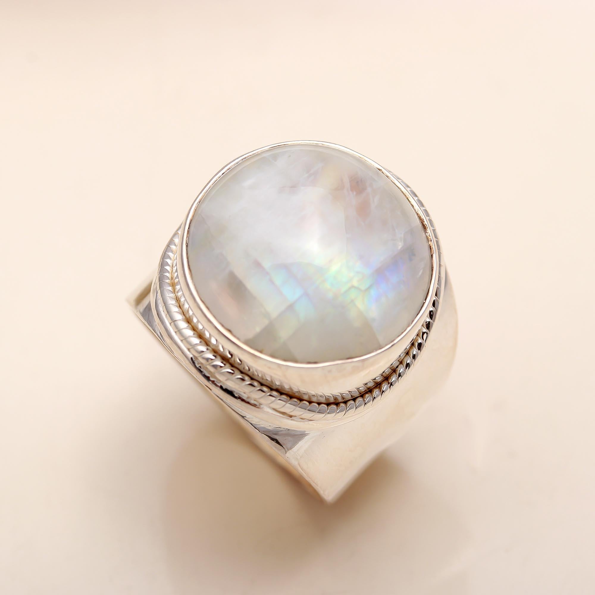 925 Silver Oval Moonstone Ring