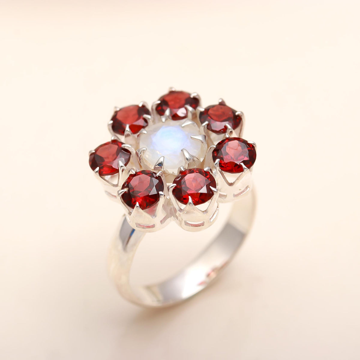 925 Silver and MooGarnet nstone Ring