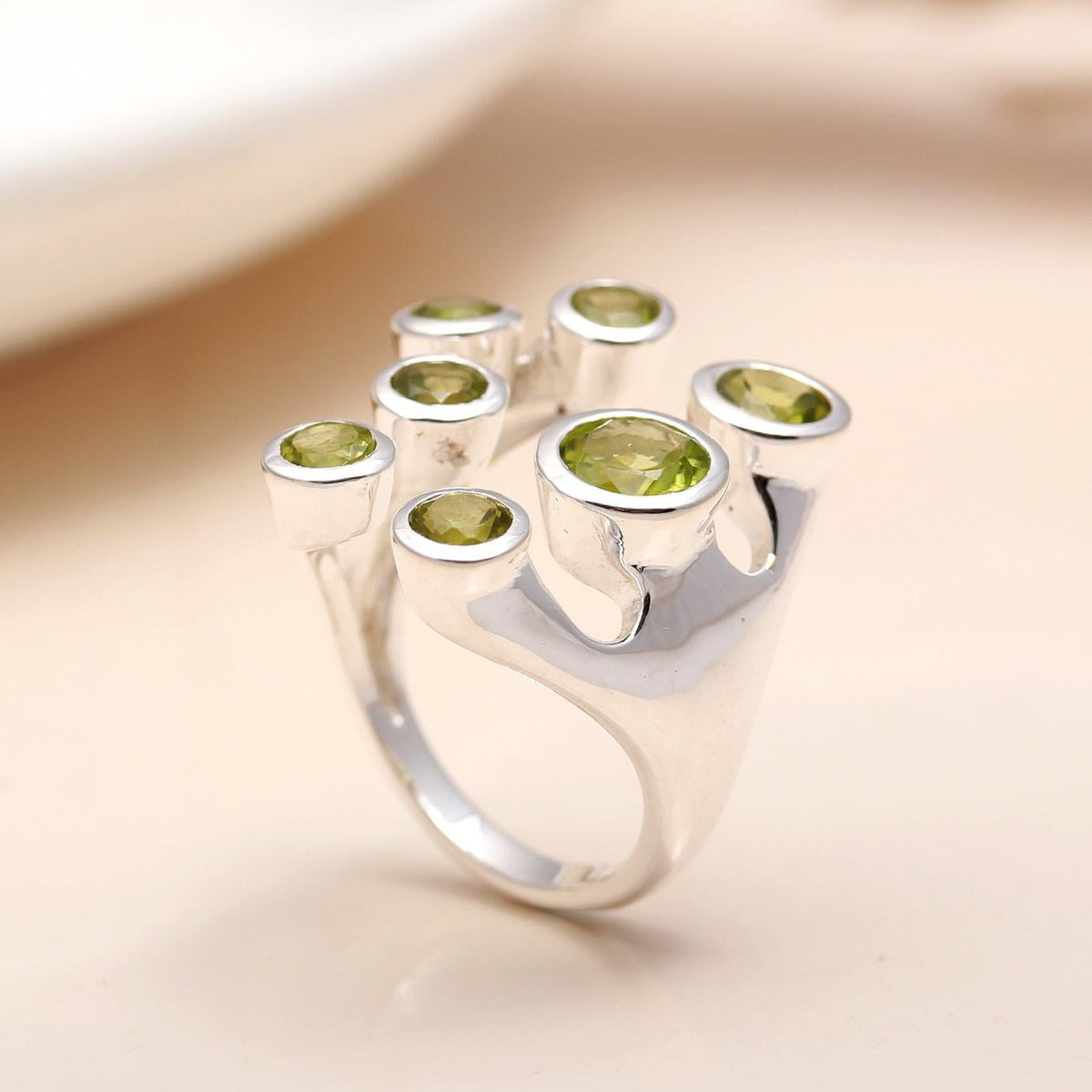 925 Silver Peridot Cluster Ring