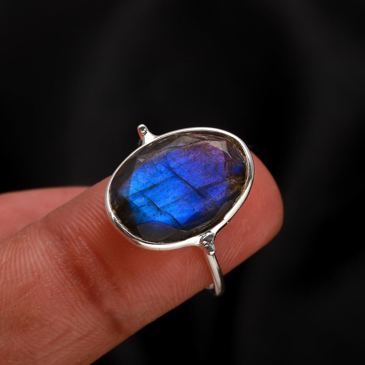 #gemstone_labradorite